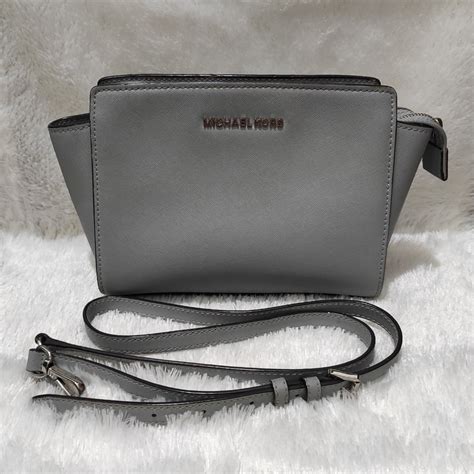 harga tas merk michael kors asli